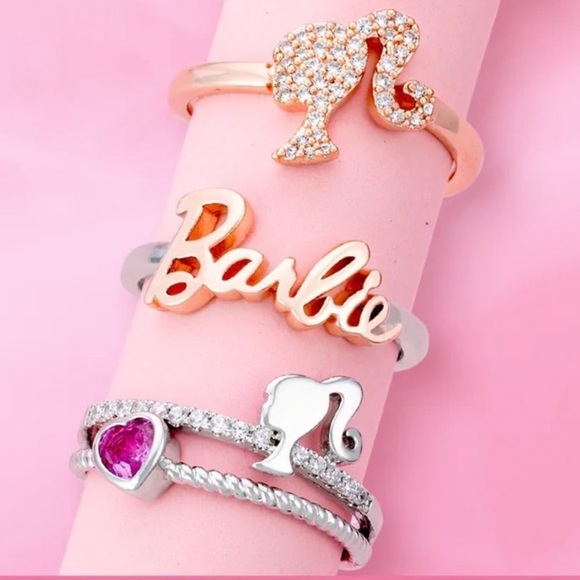 NIB Barbie Movie Dreamhouse jewelry tray, candle and a surprise Barbie ring - Picture 4 of 7